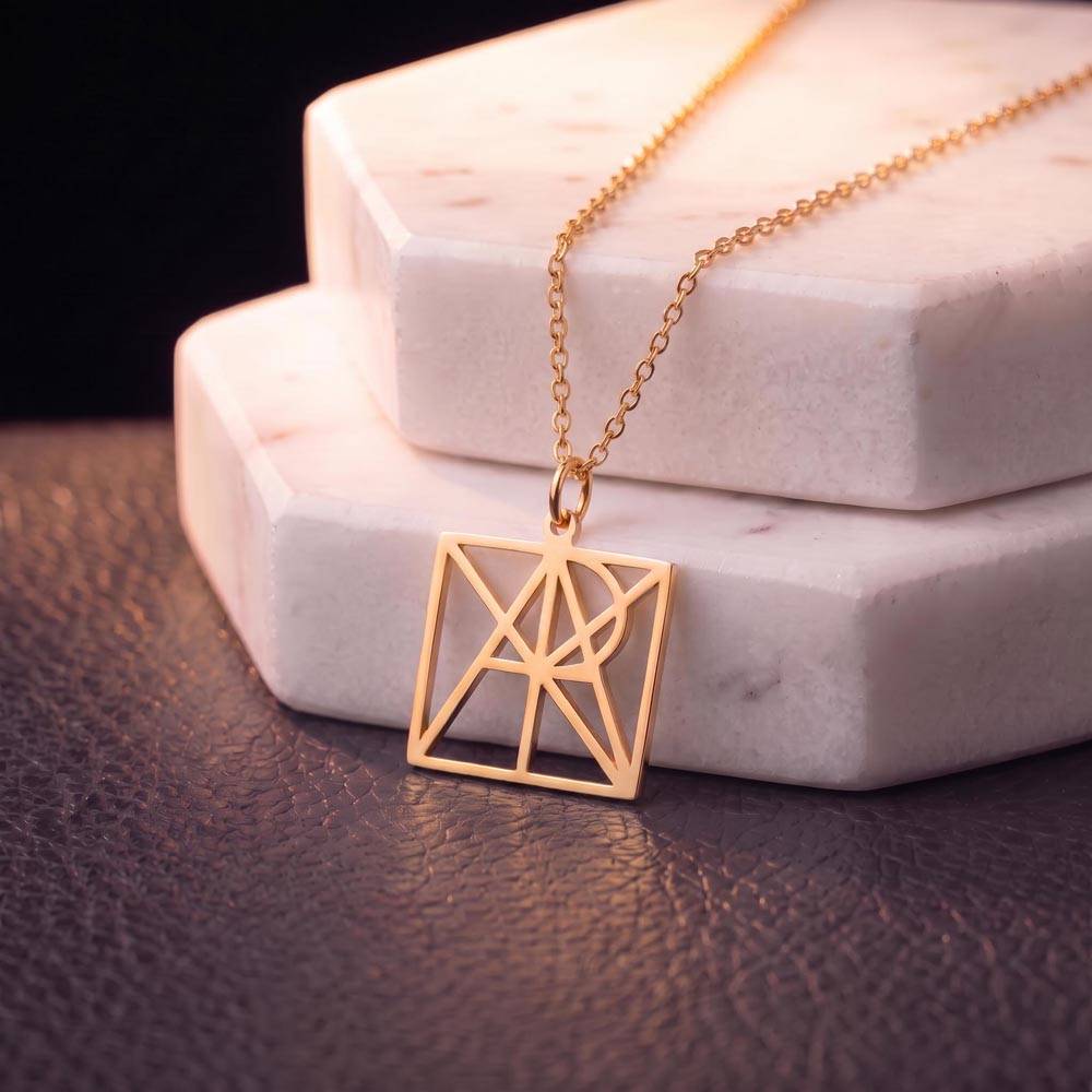 Custom Geometric Monogram Necklace – Personalized Name Pendant for Mom | Stainless Steel or 18K Gold Finish | Unique Christmas & Birthday Gift for Mum